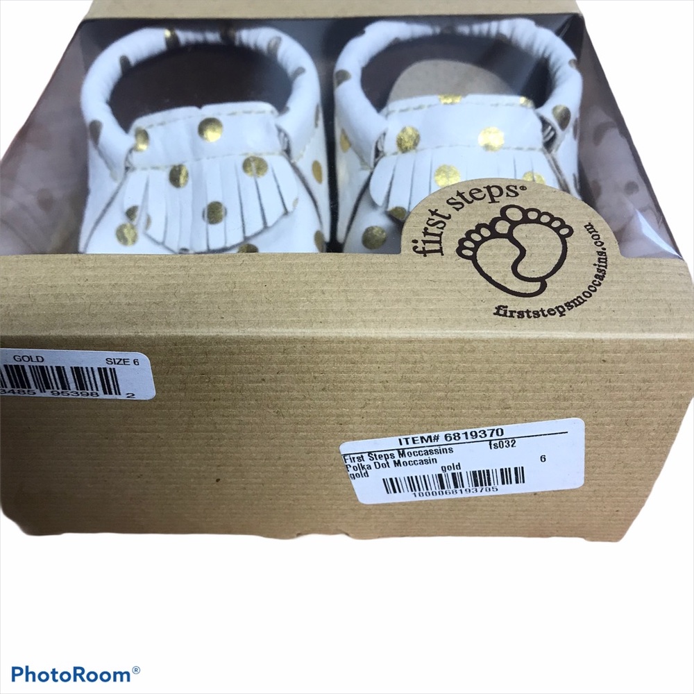 First Steps 👣👣 - Picture 9 of 10